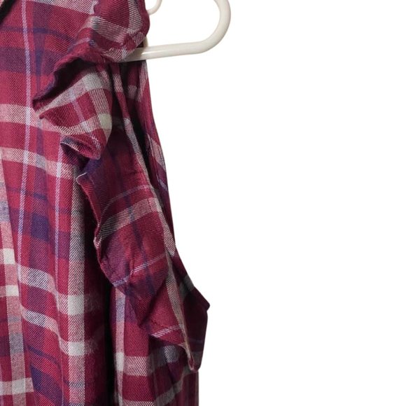 NWT  Francescas Blue Rain Cold Shoulder Soft Top With Ruffles Size Small - Picture 4 of 7